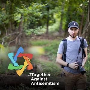 Meet your Posher, Ari